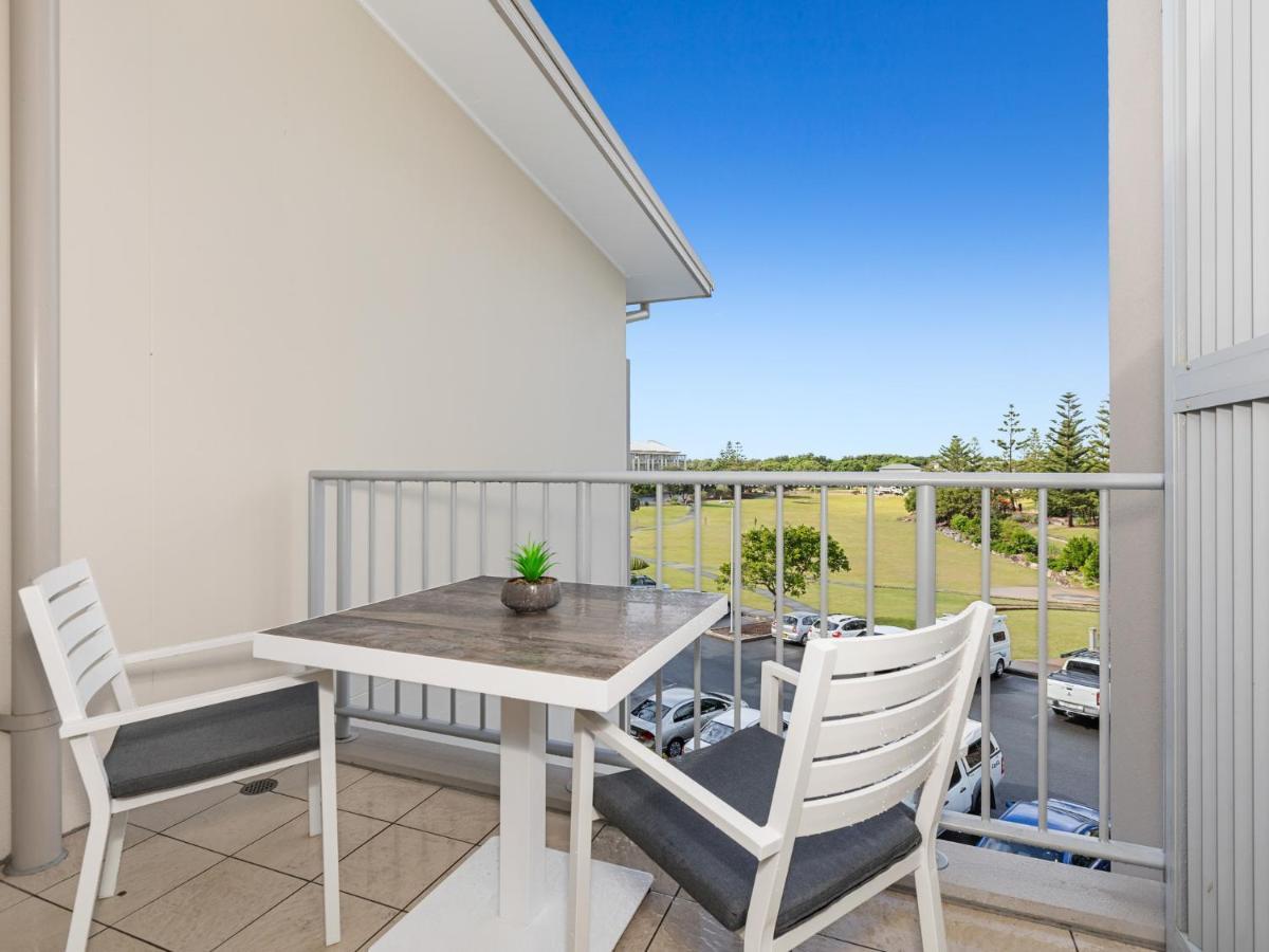 Resort Rooms At Bells Boulevard Kingscliff Esterno foto