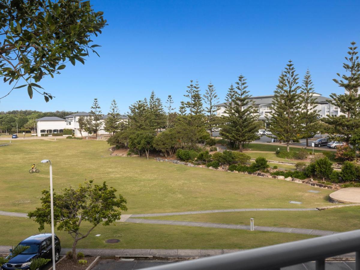 Resort Rooms At Bells Boulevard Kingscliff Esterno foto