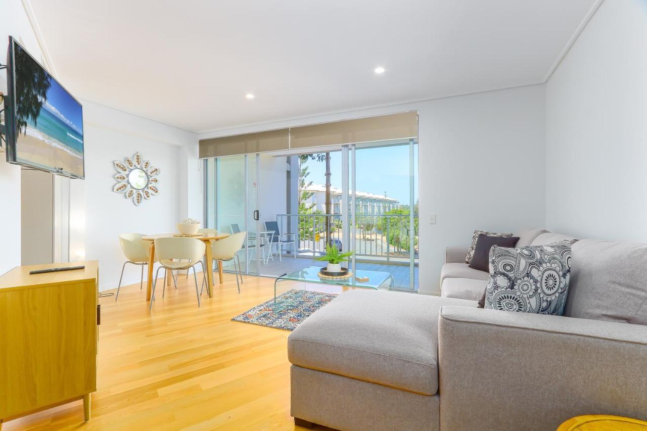 Resort Rooms At Bells Boulevard Kingscliff Esterno foto